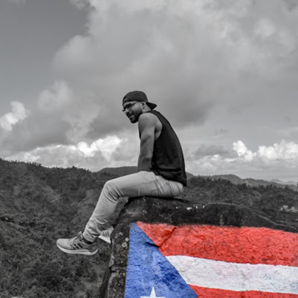 Meet your Posher, Christopher - Picture 1 of 1